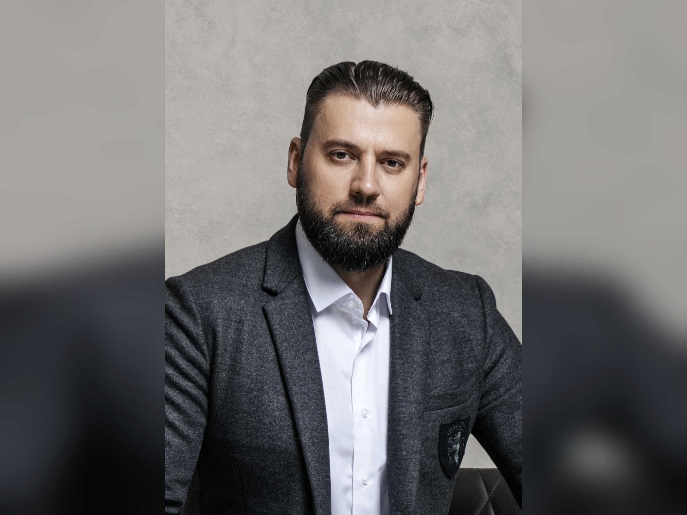 Обложка выпуска: Михаил Кривопал